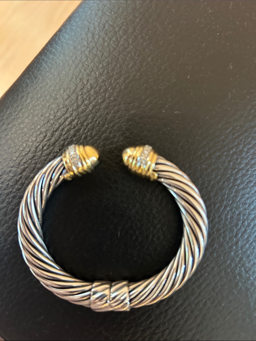 David Yurman cable diamond hinge bracelet - Picture 3 of 7